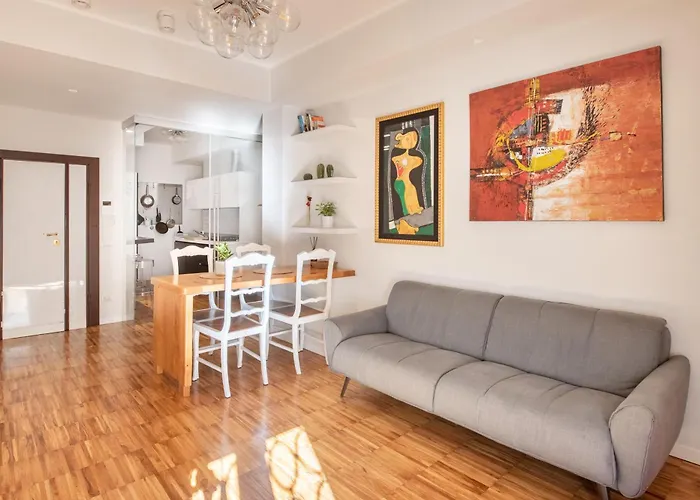 Vatican Easy Access 3 Bdr Metro A Airport Link *