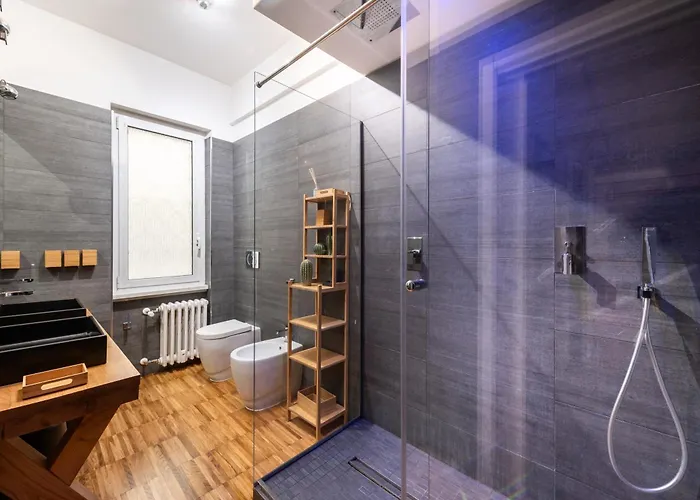 Vatican Easy Access 3 Bdr Metro A Airport Link